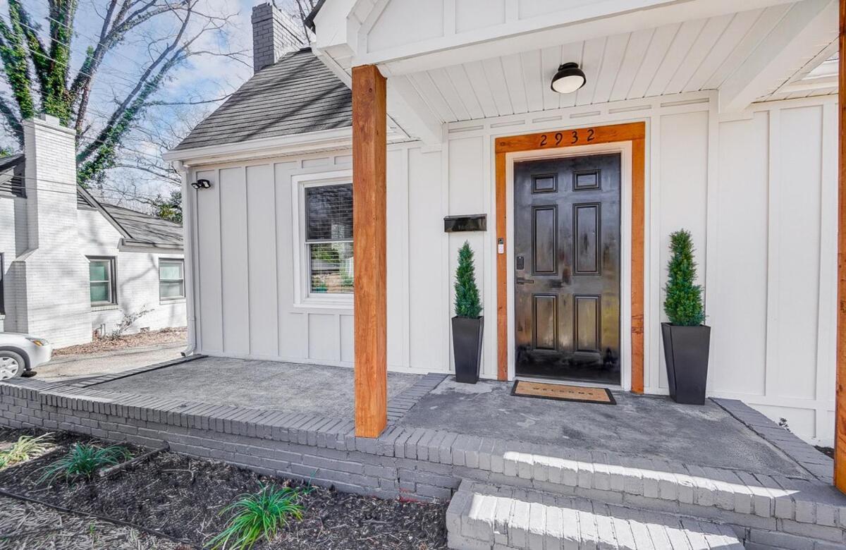 Cozy House W Hot Tub & Big Yard Charlotte Luaran gambar